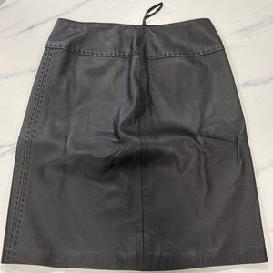 Apostrophe Black Leather Pencil Skirt